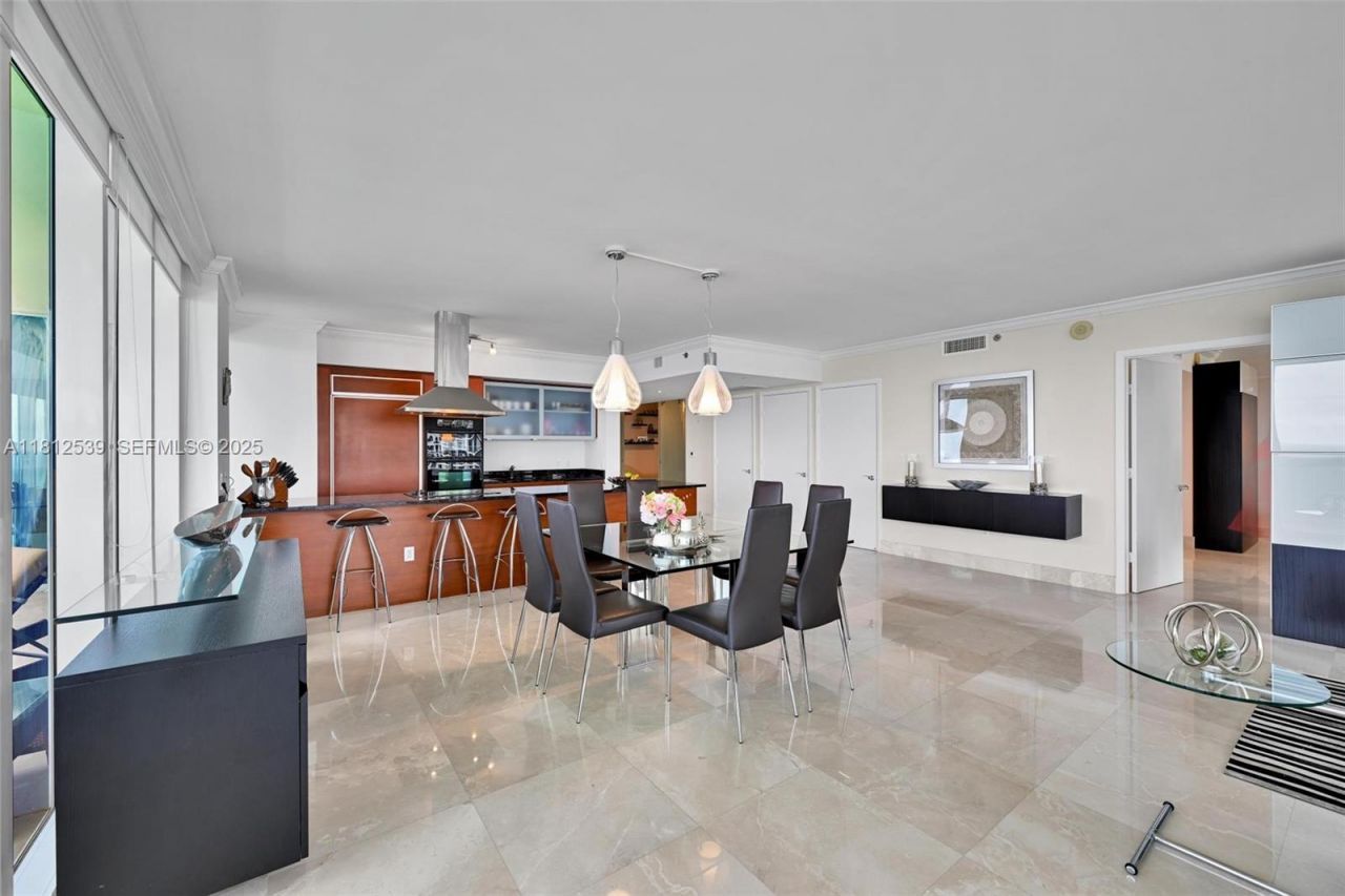 1830 S Ocean Dr, Unit 3801, Hallandale Beach, FL 33009 Photo