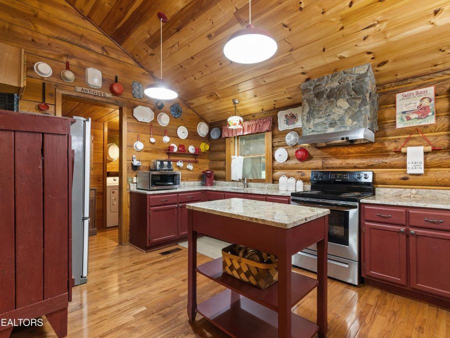 Property Image 16