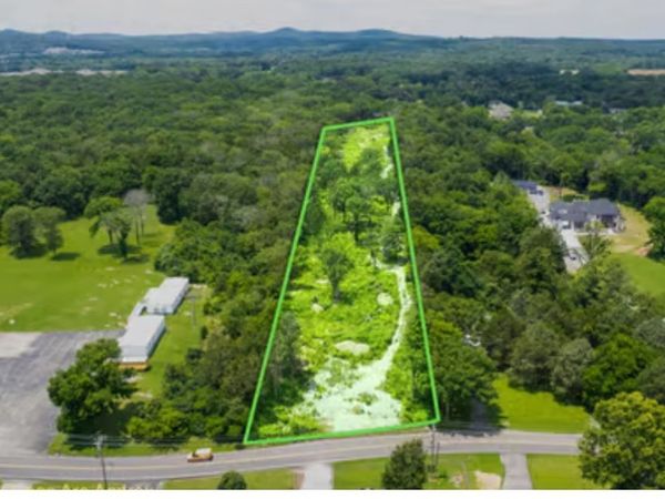 5660 Seminary Rd, Smyrna, TN 37167