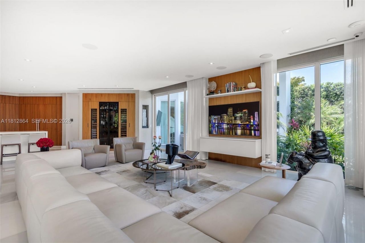 420 Island Dr, Key Biscayne, FL 33149 Photo