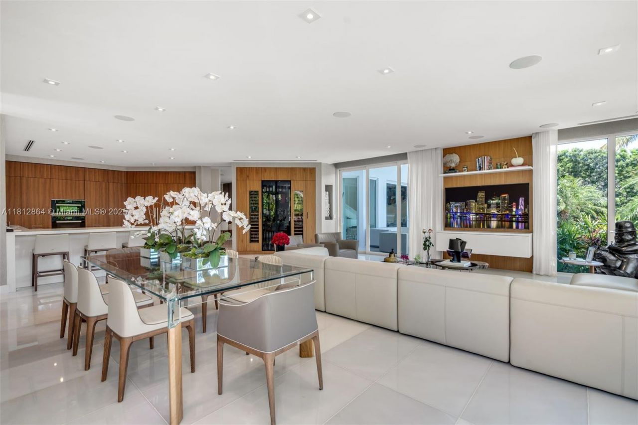 420 Island Dr, Key Biscayne, FL 33149 Photo