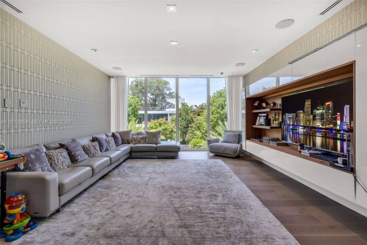 420 Island Dr, Key Biscayne, FL 33149 Photo