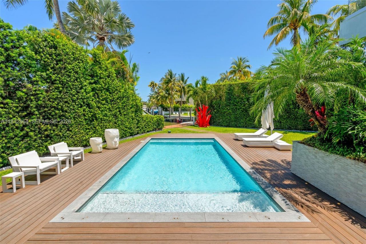 420 Island Dr, Key Biscayne, FL 33149 Photo