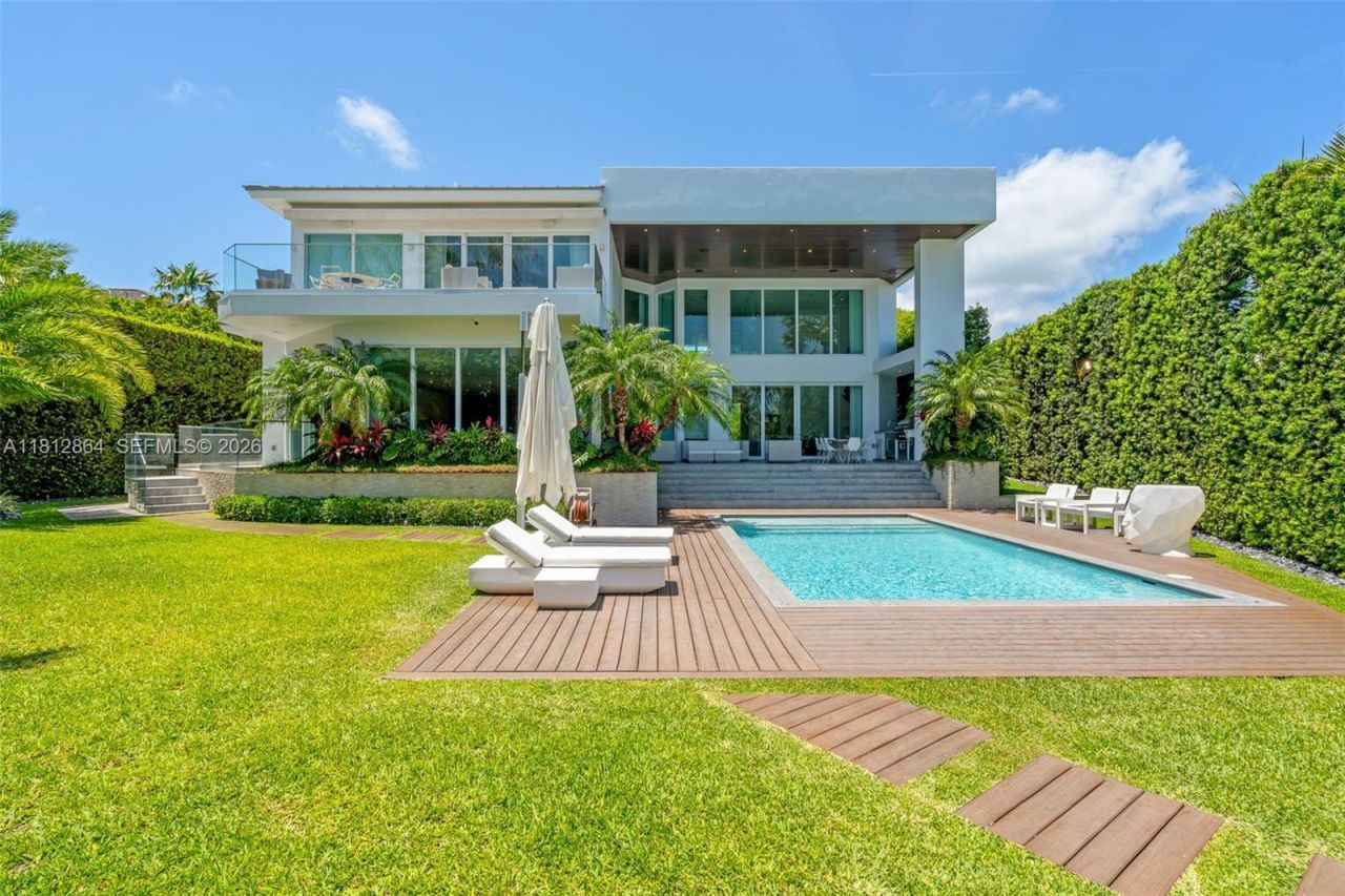 420 Island Dr, Key Biscayne, FL 33149 Photo
