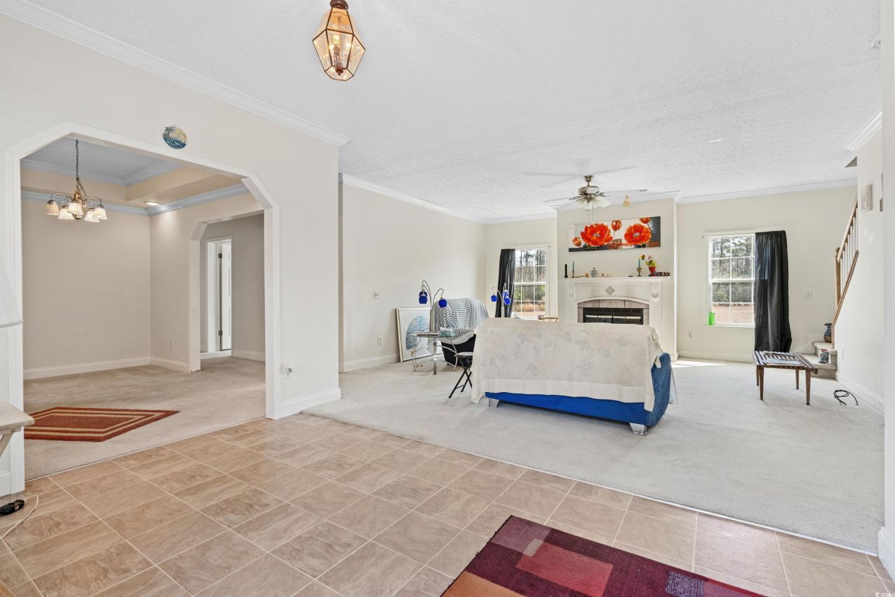 589 Loop Circle Photo 10