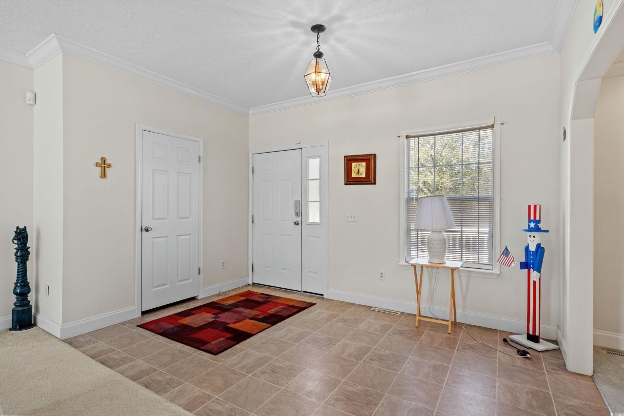 589 Loop Circle Photo 11