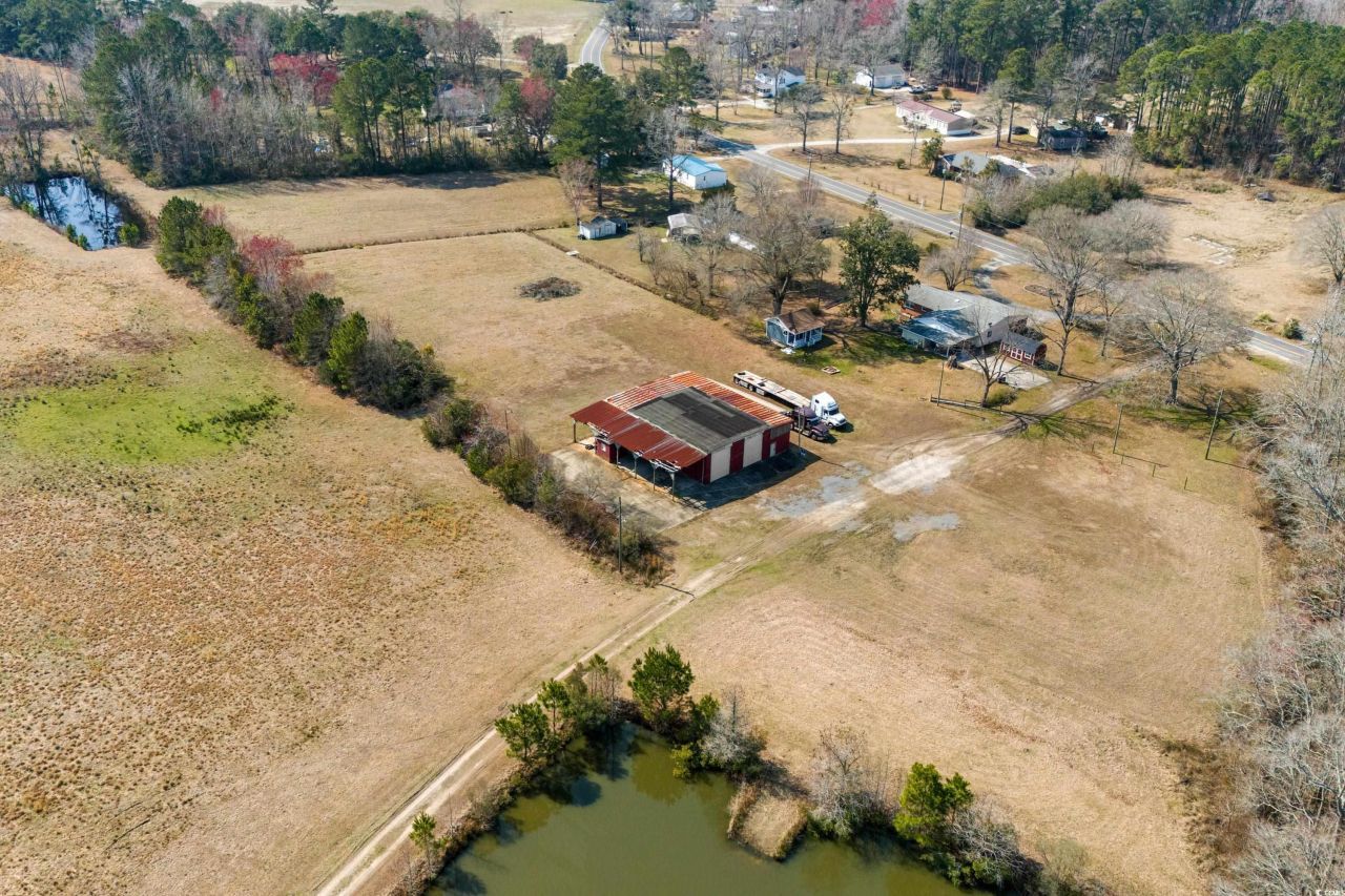 589 Loop Circle Photo 37