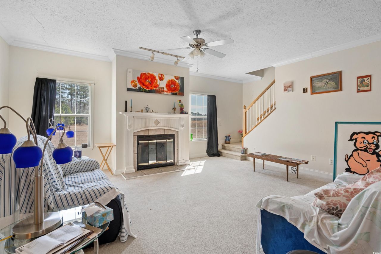 589 Loop Circle Photo 13