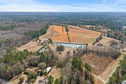 589 Loop Circle photo 4