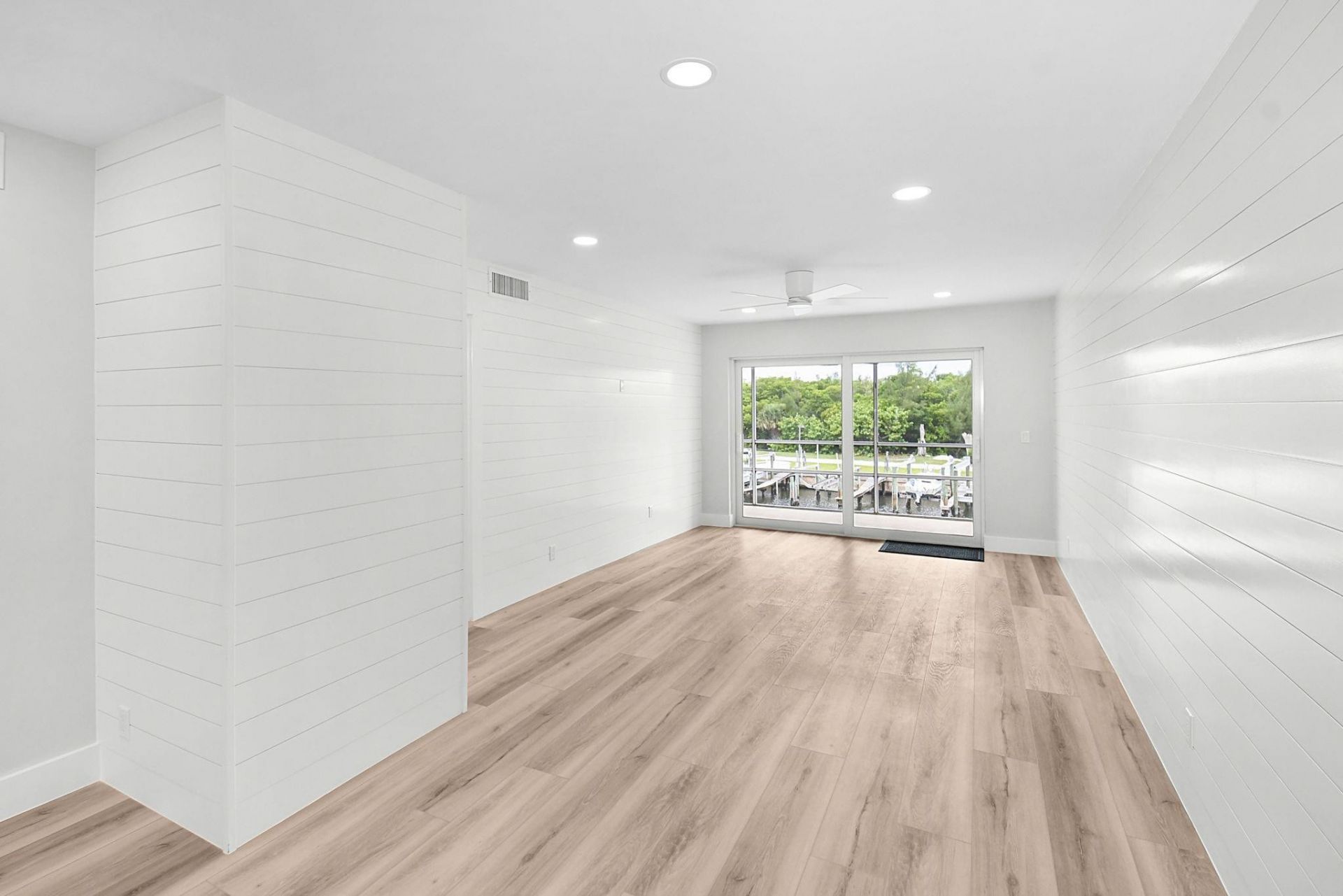 200 N El Mar Drive, Unit B202, Jensen Beach, FL 34957 Photo