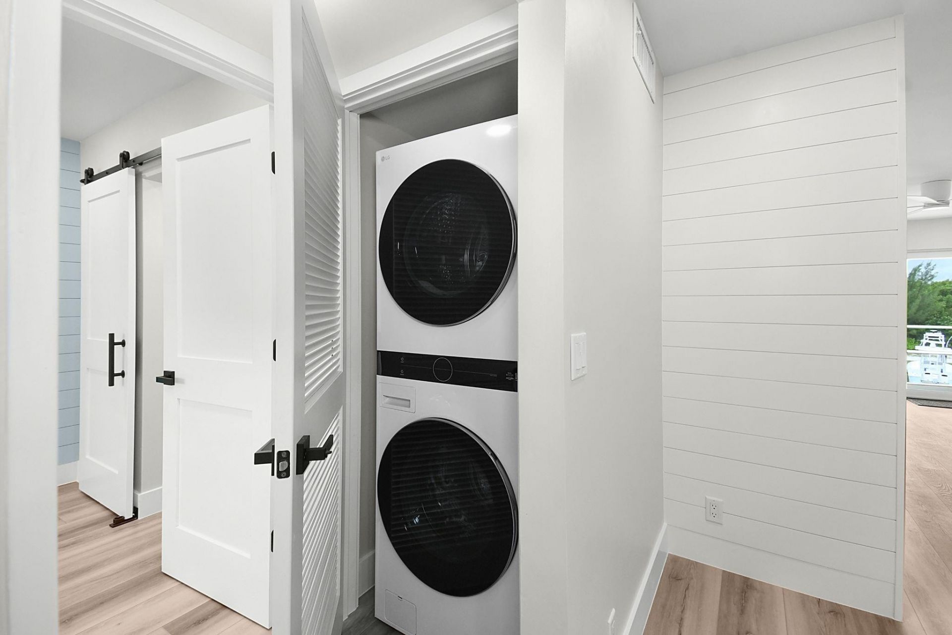 200 N El Mar Drive, Unit B202, Jensen Beach, FL 34957 Photo