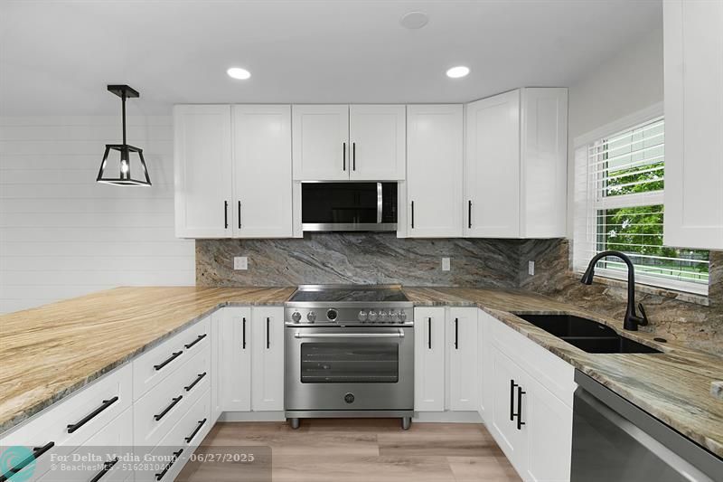 200 N El Mar Dr, Unit B202, Jensen Beach, FL 34957 Photo