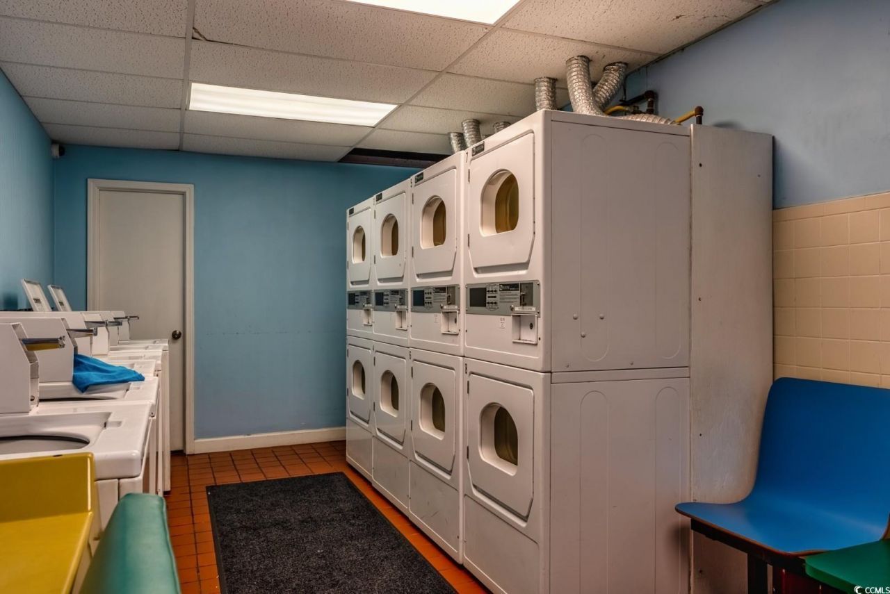 201 74th Ave. N Photo 36