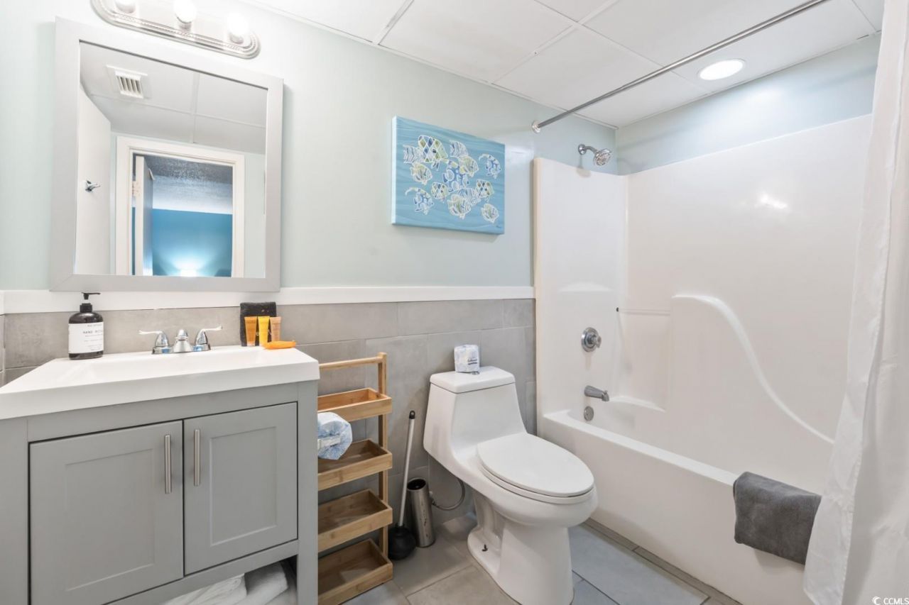 201 74th Ave. N Photo 4