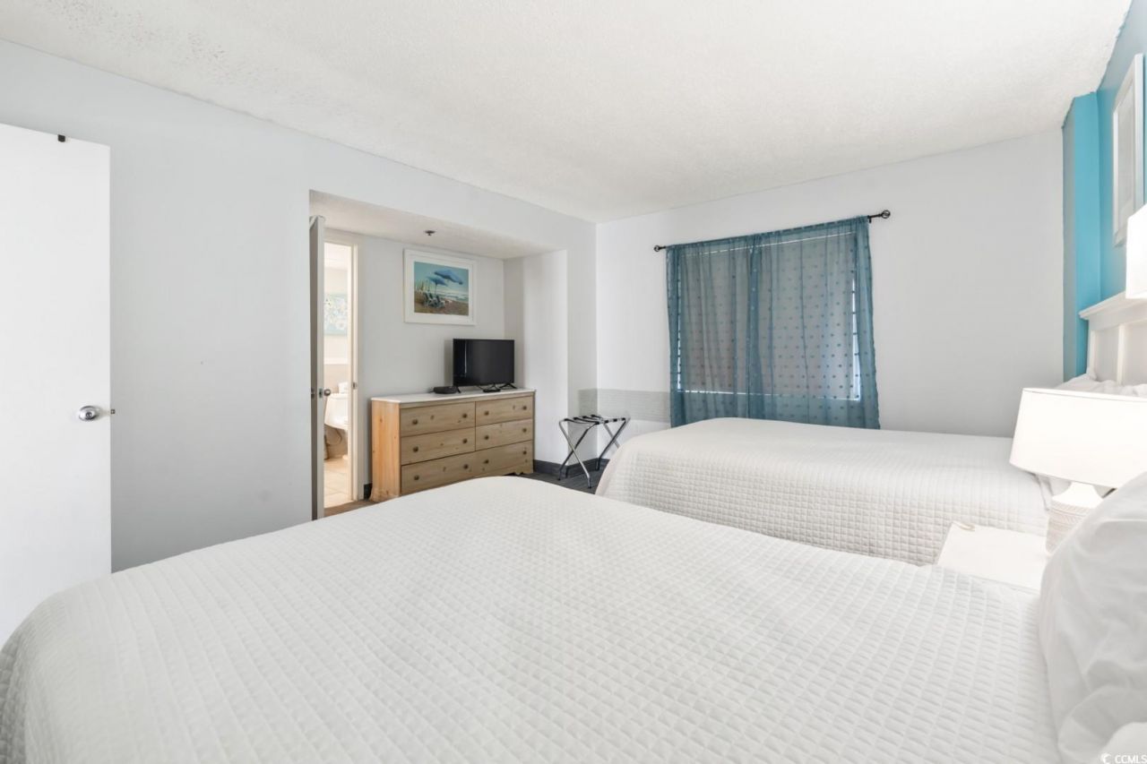 201 74th Ave. N Photo 7