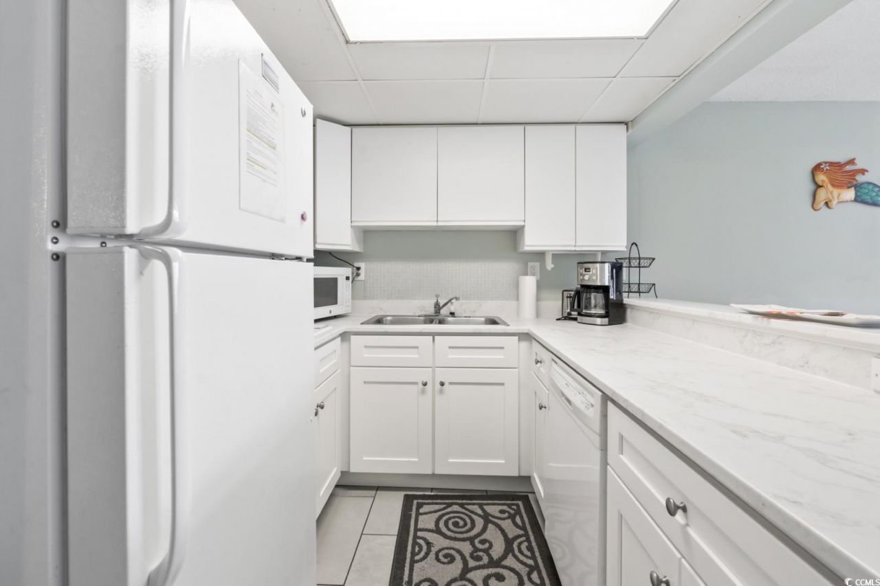 201 74th Ave. N Photo 9