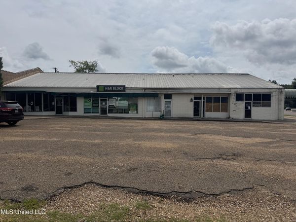 55 E Franklin Street, Natchez, MS 39120