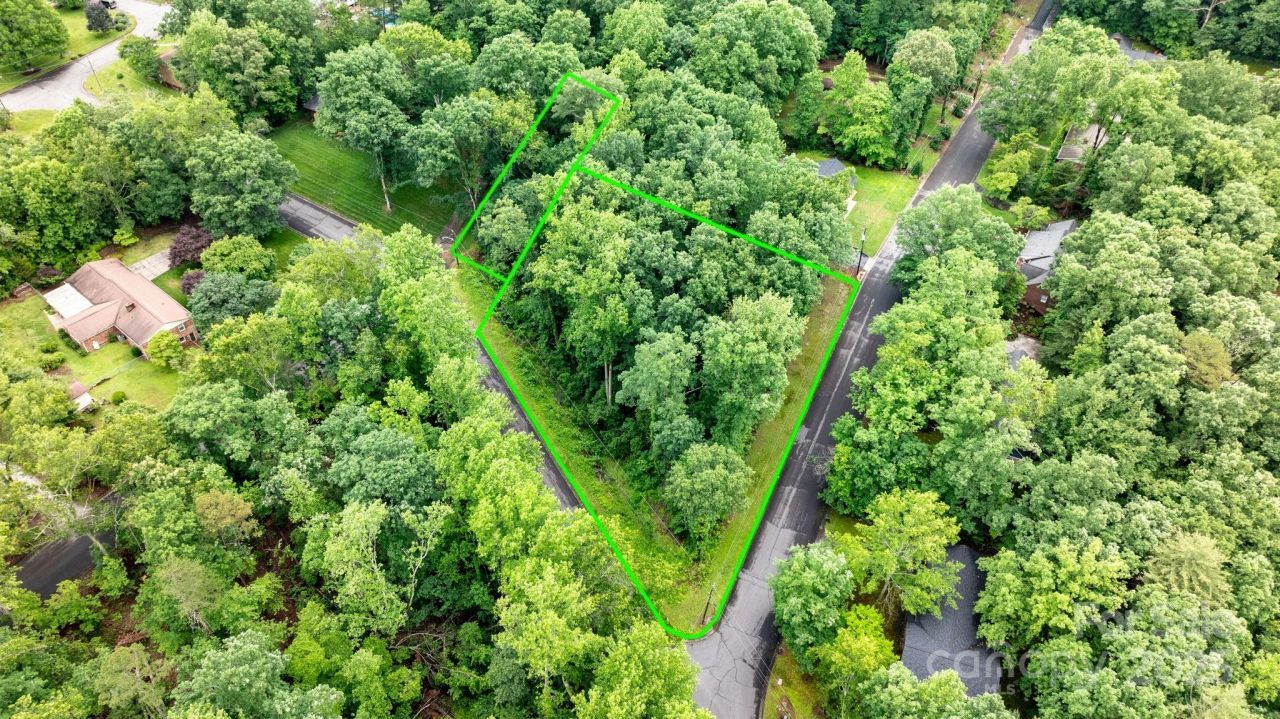 765 Tanglecliff Street Se, Valdese, NC 28690 Main Photo