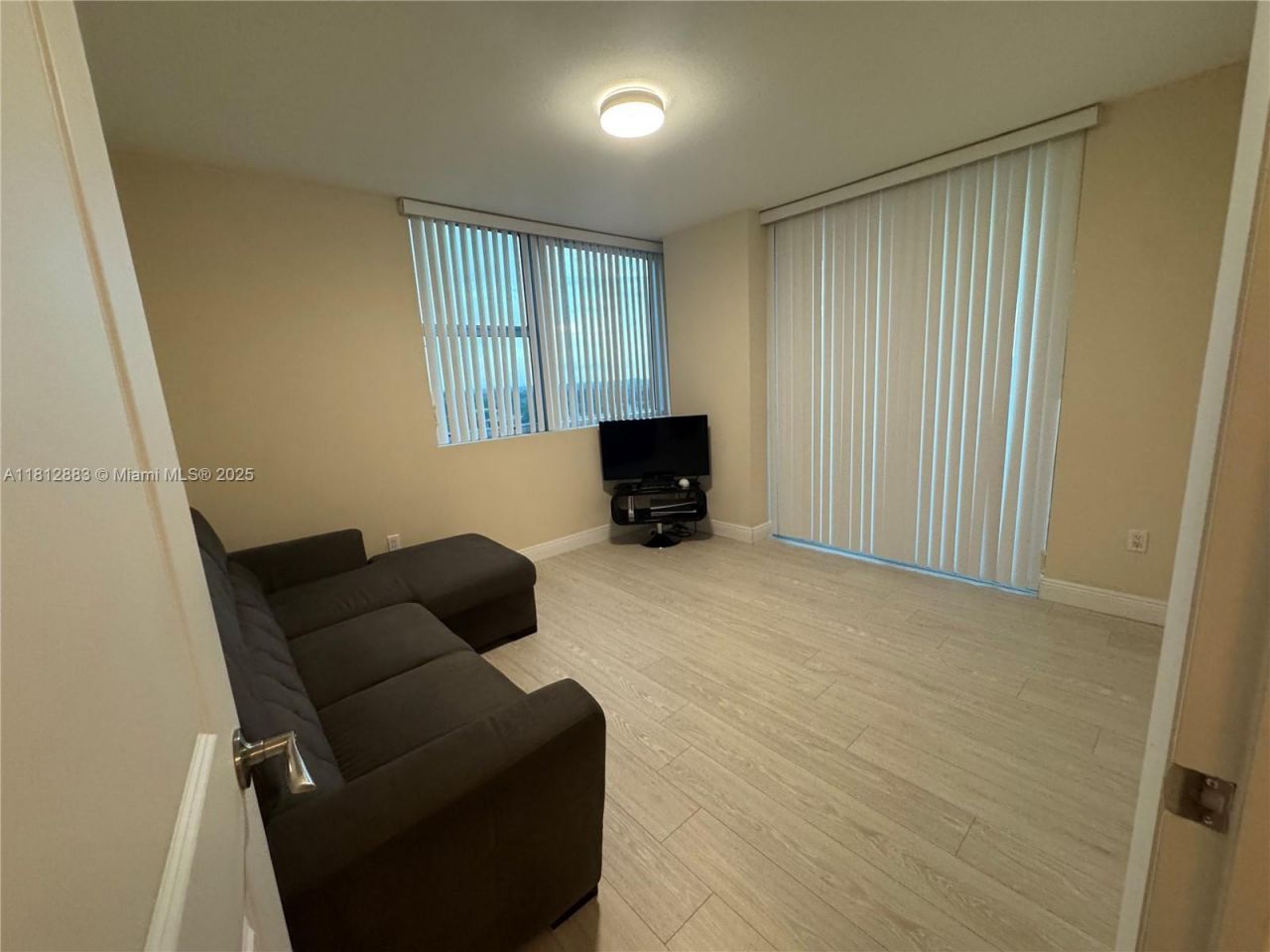 2641 N Flamingo Rd, Unit 1001N, Sunrise, FL 33323 Photo