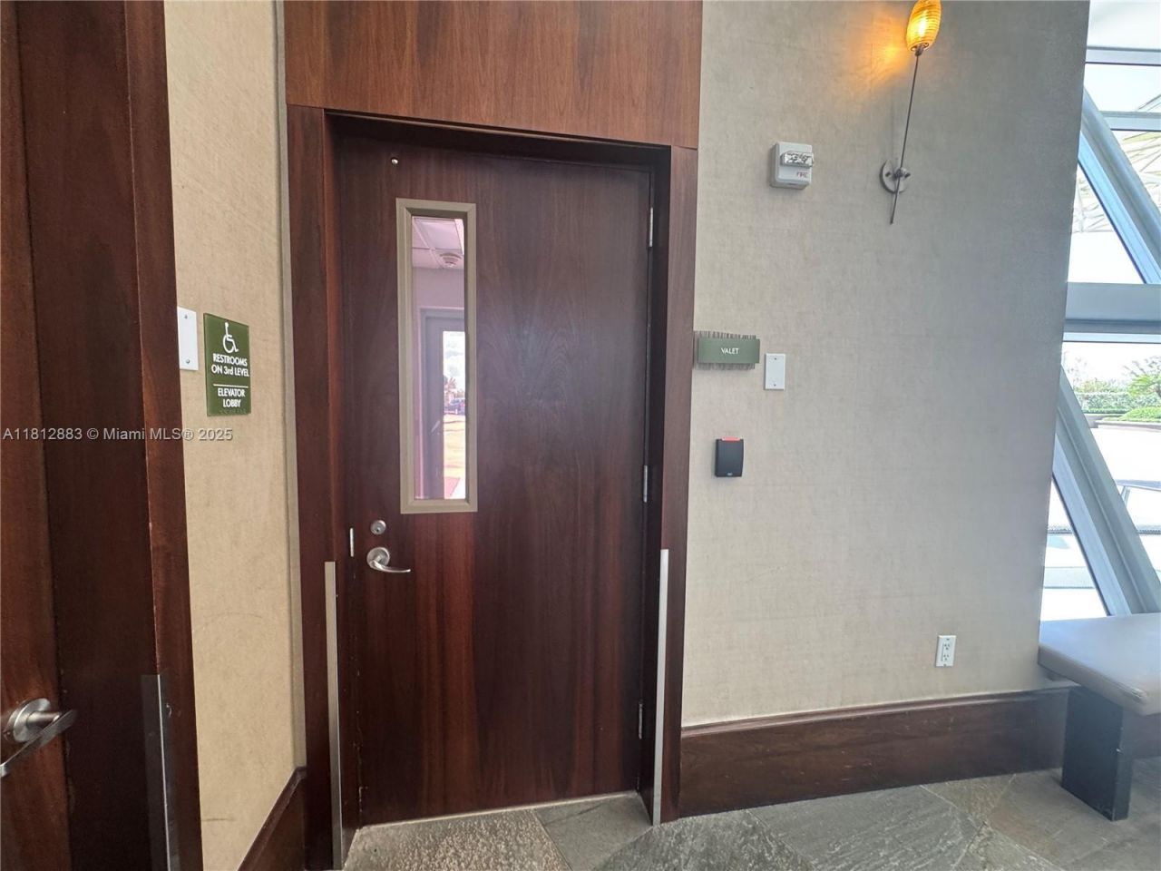 2641 N Flamingo Rd, Unit 1001N, Sunrise, FL 33323 Photo