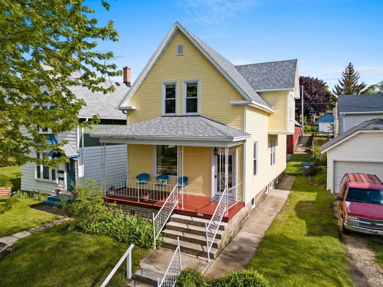 1108 Ontario Avenue, Sheboygan, WI 53081 Main Photo