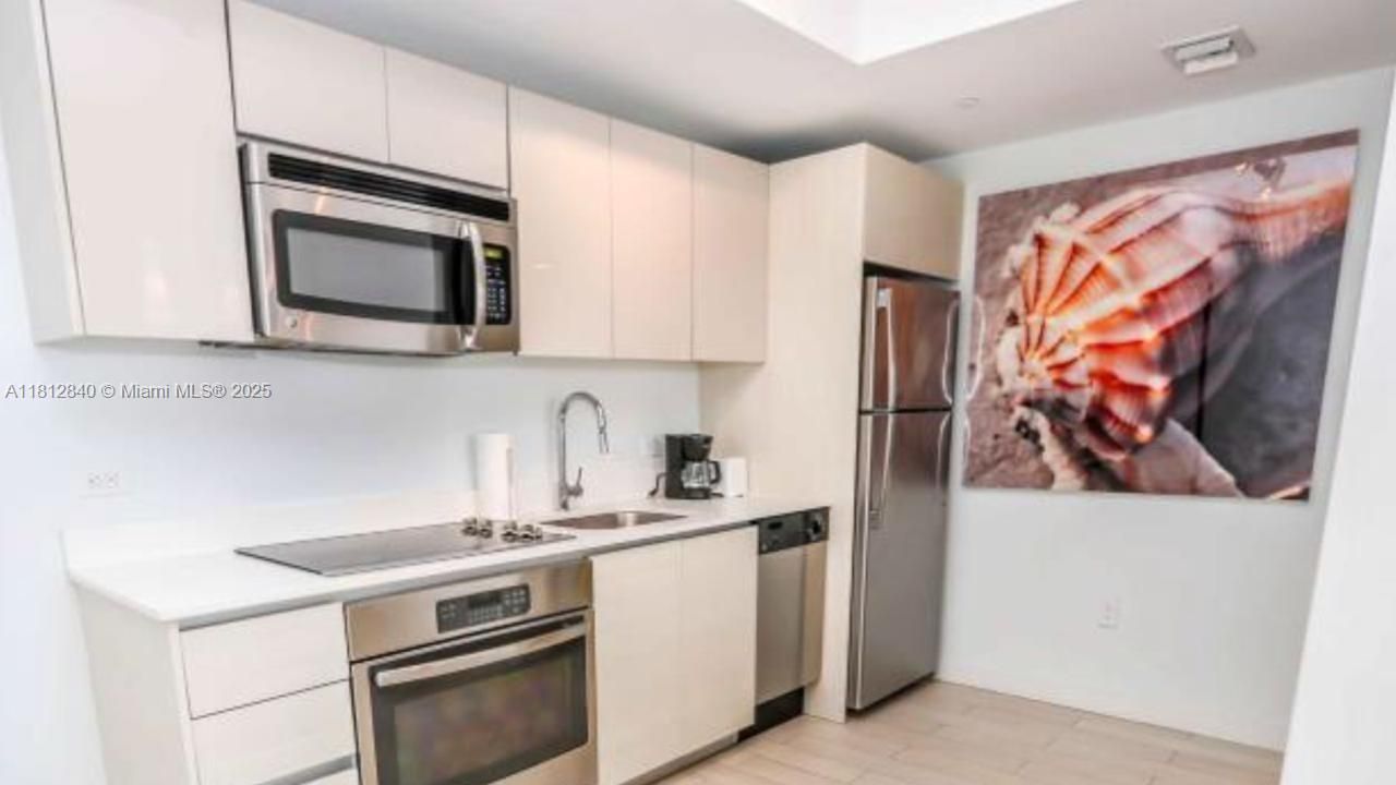 2602 E Hallandale Beach Blvd, Unit R2010, Hallandale Beach, FL 33009 Photo