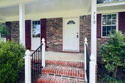 710 Gadsden Loop photo 4