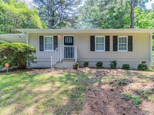 881 Mercury Drive NW, Atlanta, GA 30331