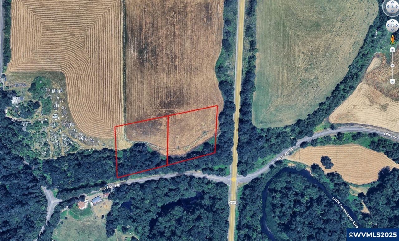 10042/10044 Helmick Rd, Monmouth, OR 97361 Main Photo