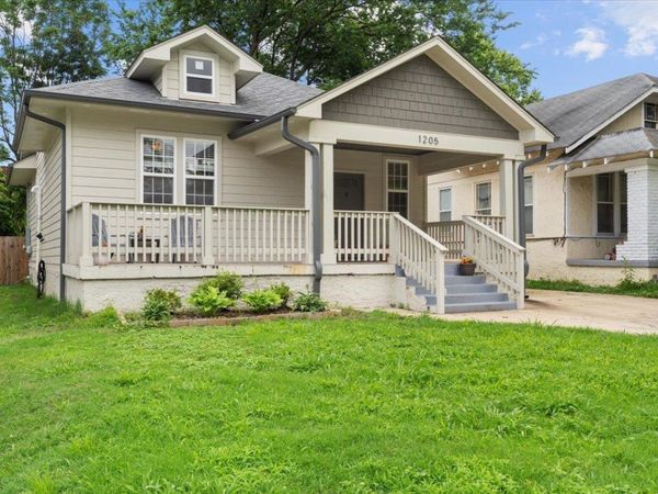 1205 FORREST AVE, Memphis, TN 38104