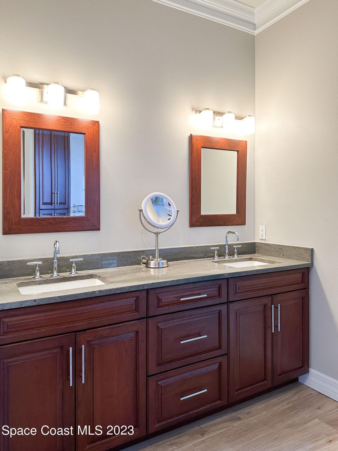 245 Clyde Street, Melbourne Beach, FL 32951 Photo