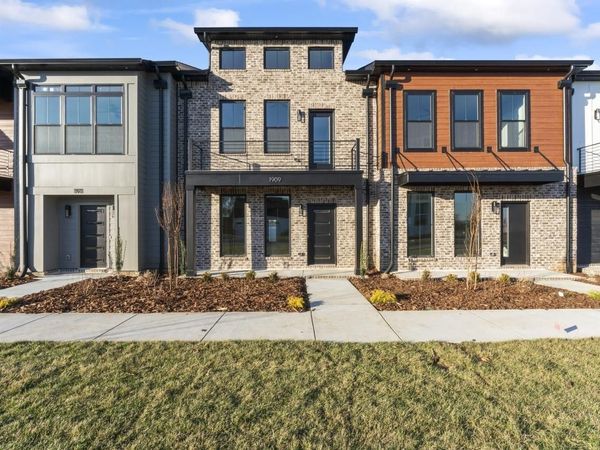 2124 Gracie Bug Loop, Murfreesboro, TN 37128