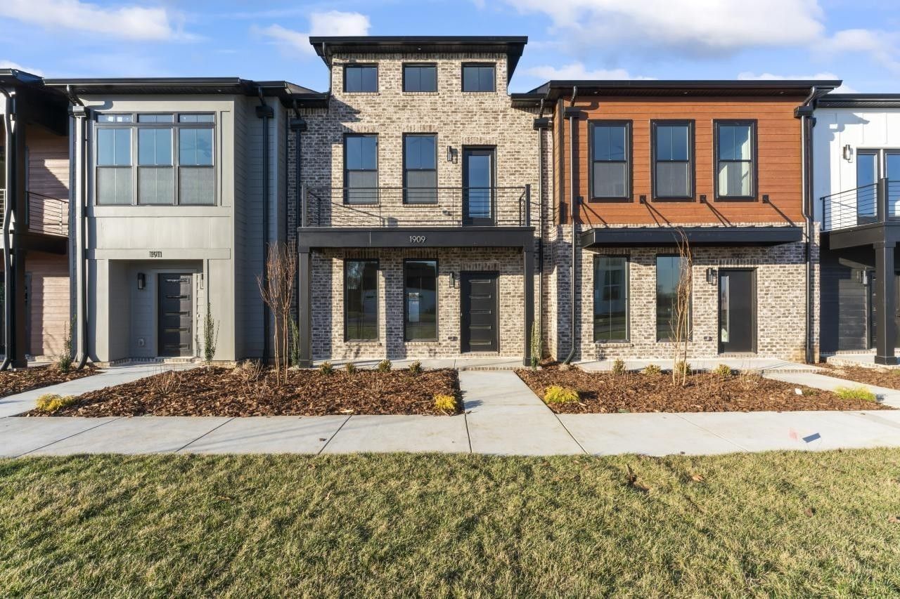 2134 Gracie Bug Loop, Murfreesboro, TN 37128 Main Photo