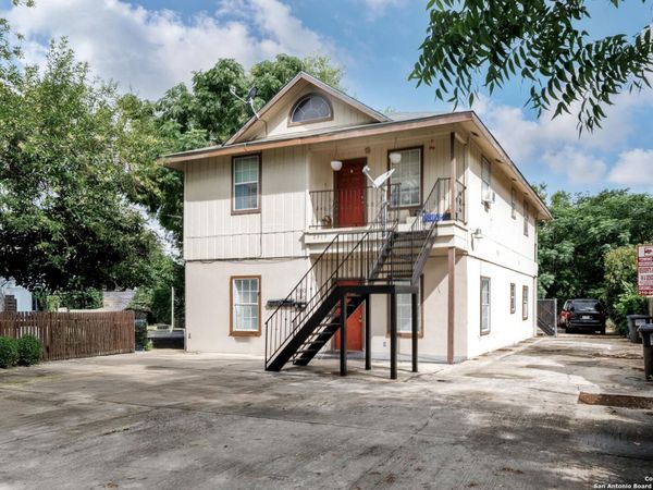 2313 Fresno, San Antonio, TX 78201