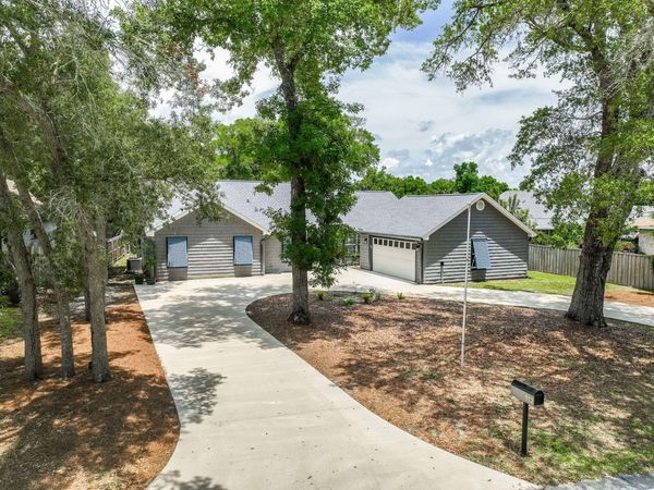 112 Meigs Drive, Shalimar, FL 32579