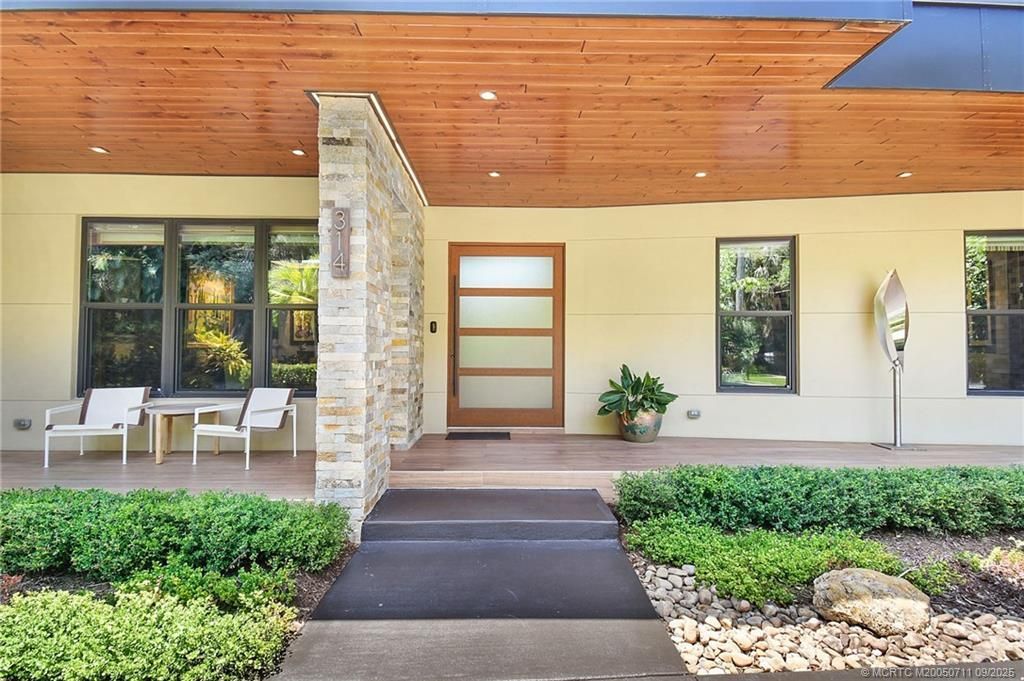 314 SE Pelican Drive, Stuart, FL 34996 Photo