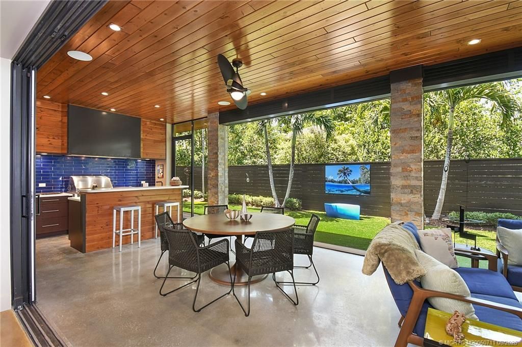 314 SE Pelican Drive, Stuart, FL 34996 Photo