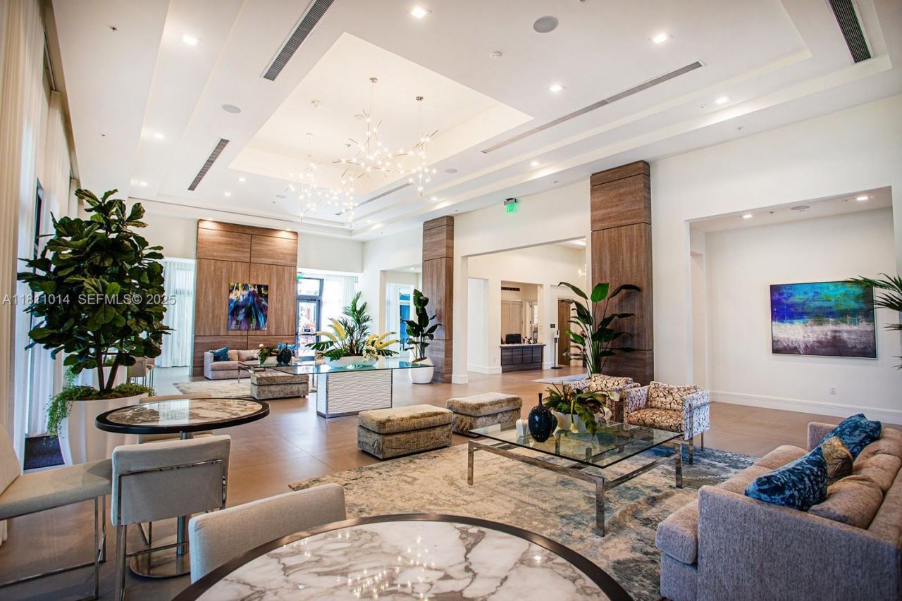 8167 NW 41st St, Unit E-104, Doral, FL 33166 Photo