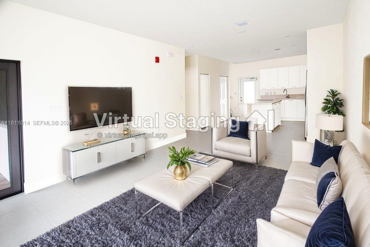 8167 NW 41st St, Unit E-104, Doral, FL 33166 Photo