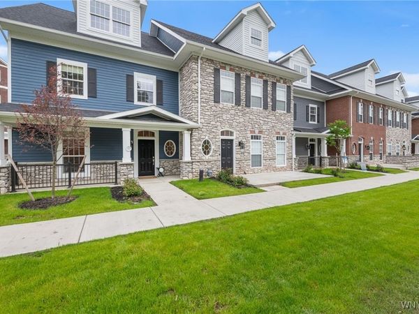 107 California Drive, Unit G, Buffalo, NY 14221