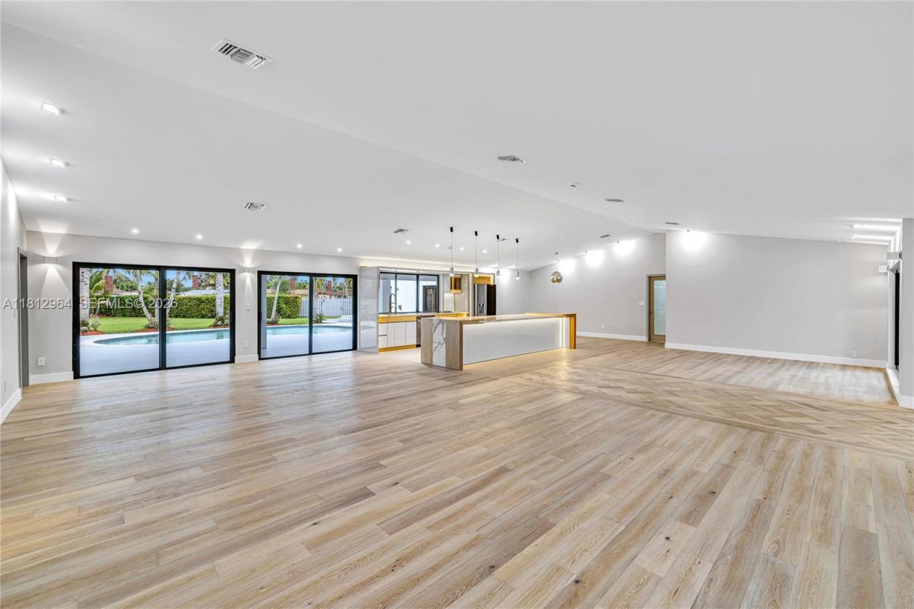 10600 SW 140th St, Miami, FL 33176 Photo