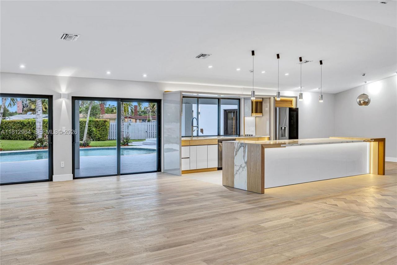 10600 SW 140th St, Miami, FL 33176 Photo