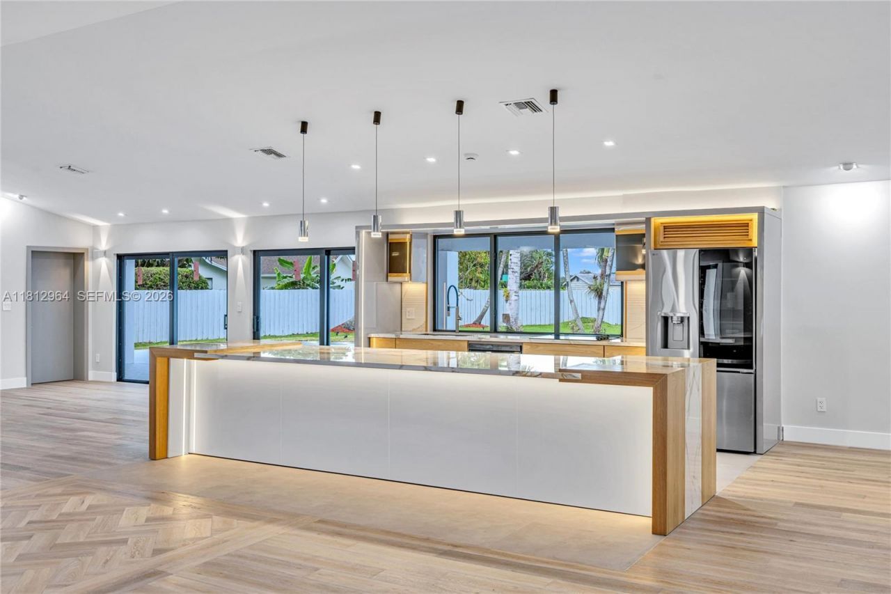 10600 SW 140th St, Miami, FL 33176 Photo