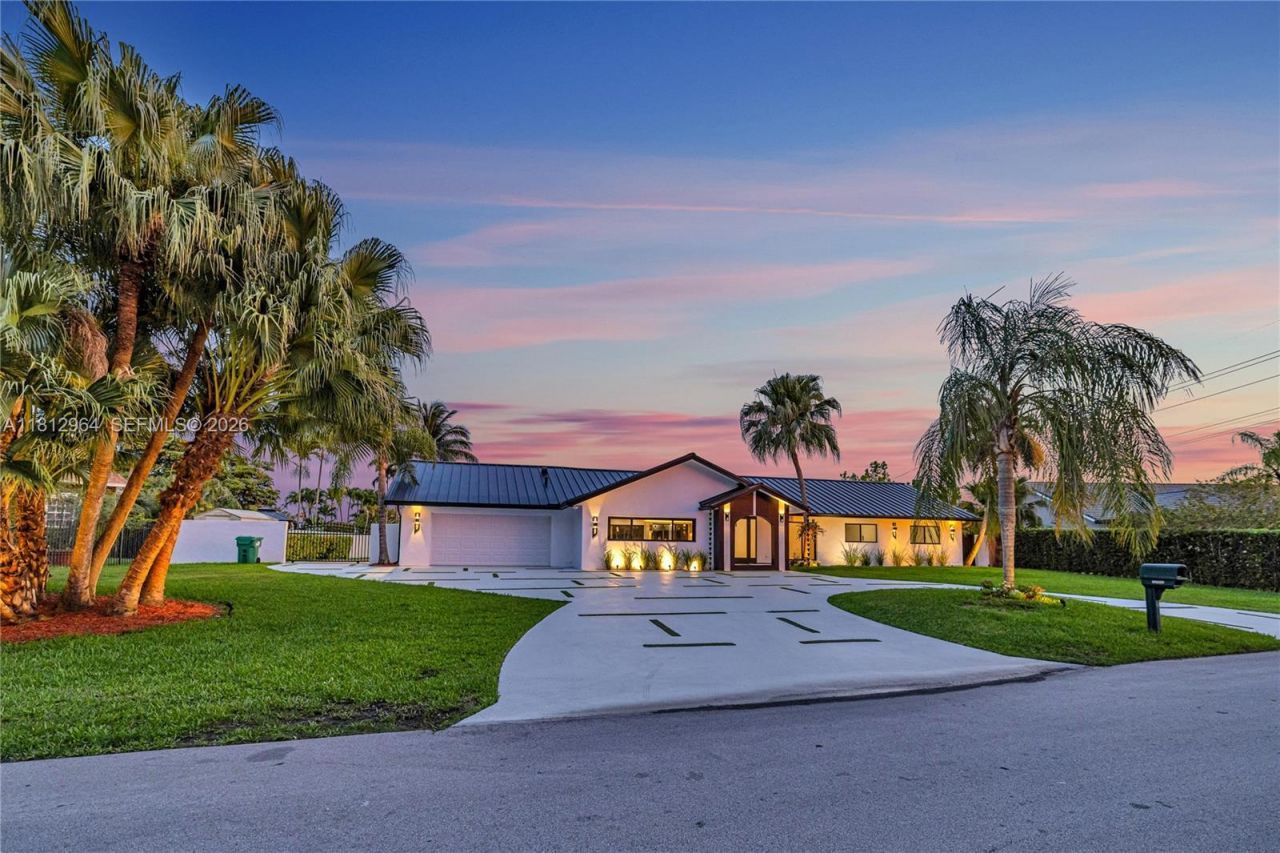 10600 SW 140th St, Miami, FL 33176 Photo