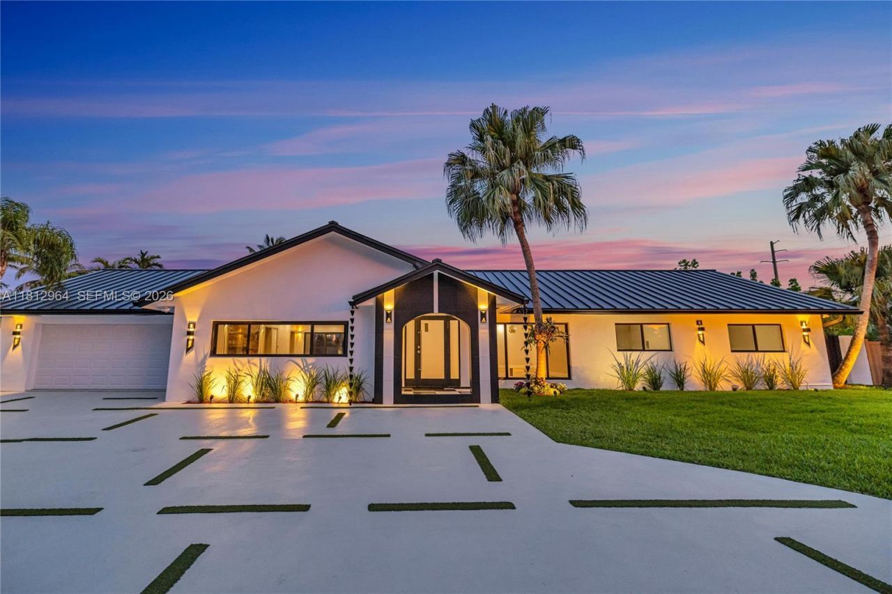 10600 SW 140th St, Miami, FL 33176 Photo