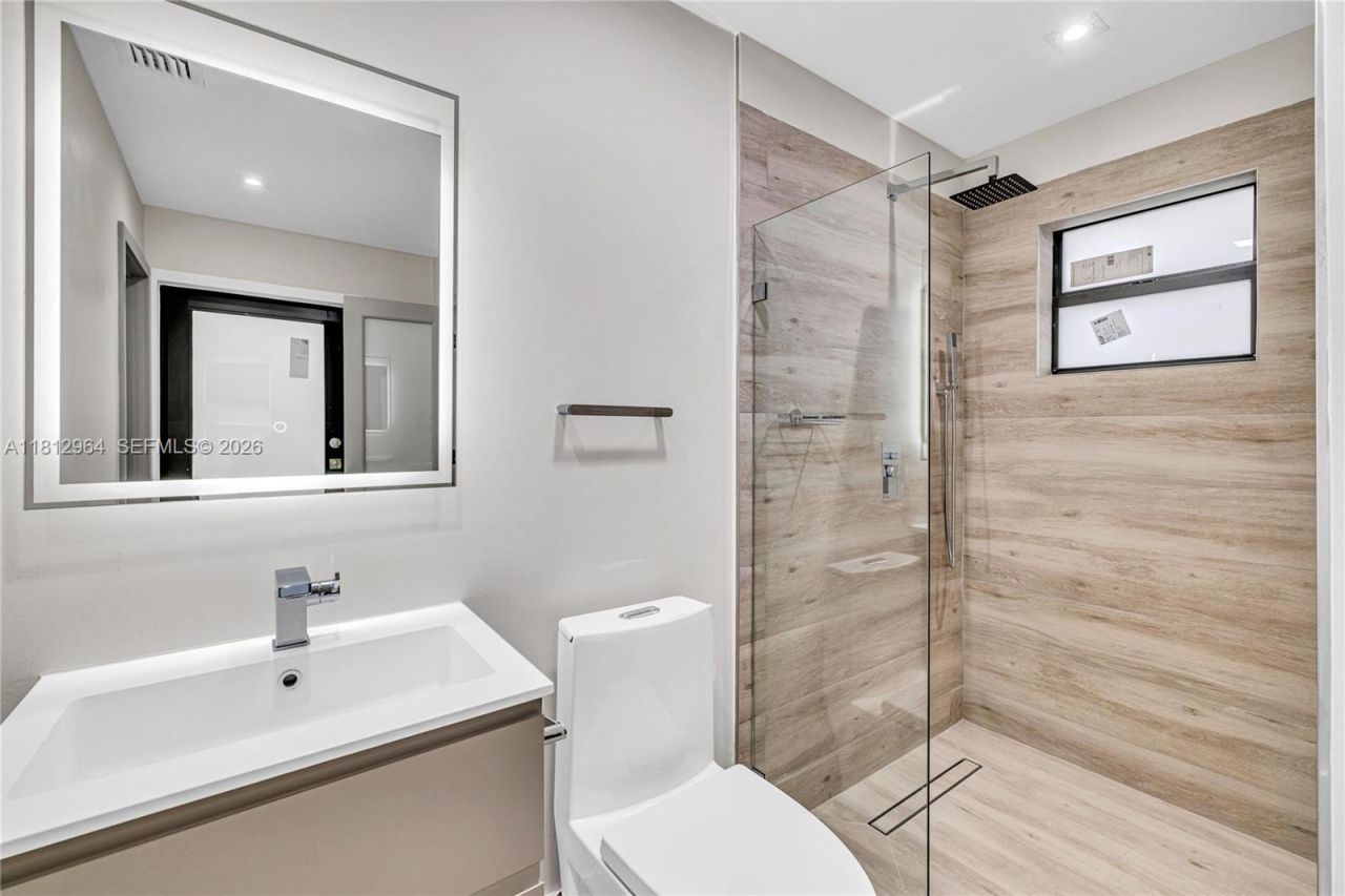 10600 SW 140th St, Miami, FL 33176 Photo