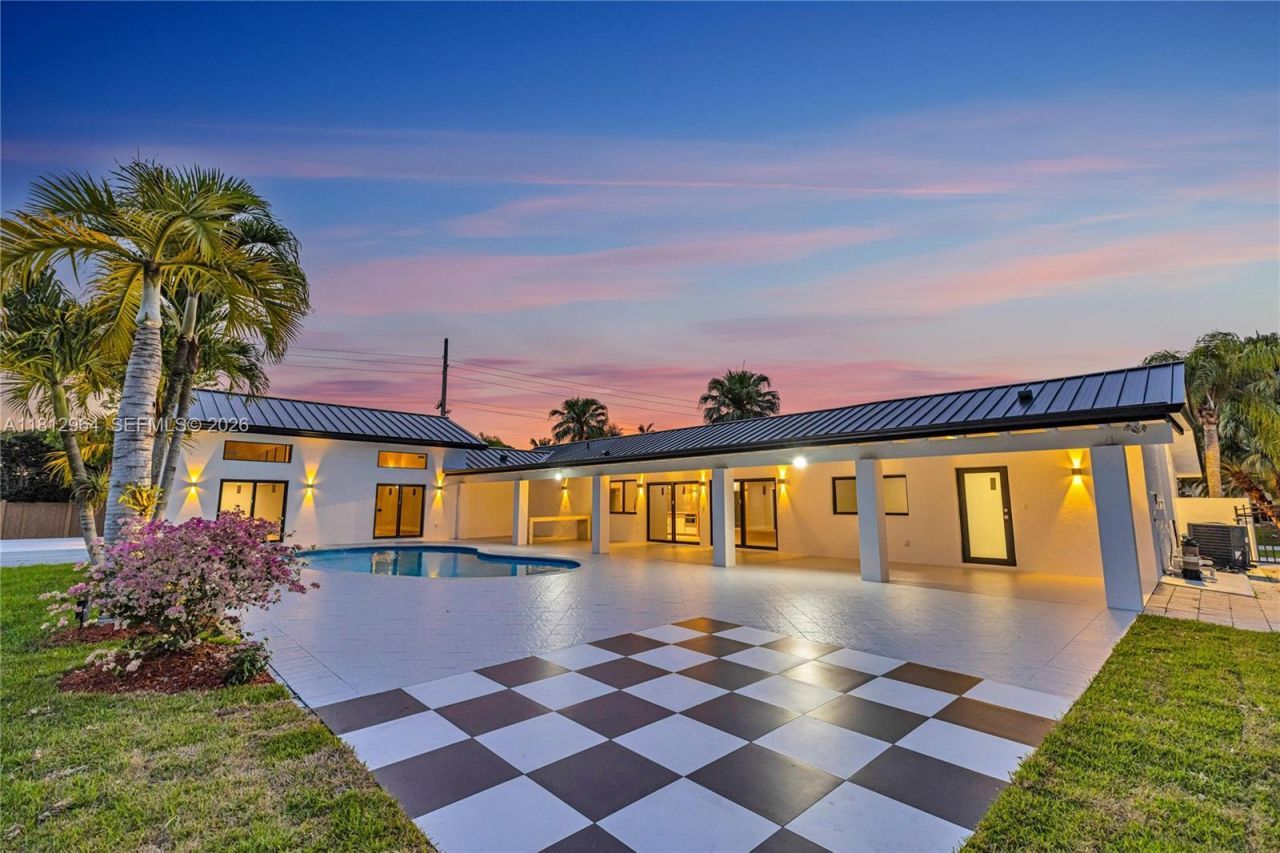 10600 SW 140th St, Miami, FL 33176 Photo