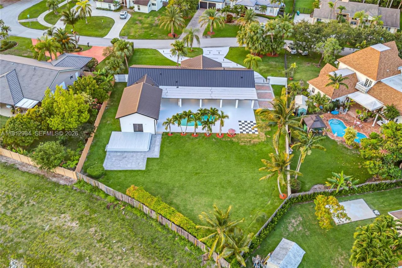 10600 SW 140th St, Miami, FL 33176 Photo