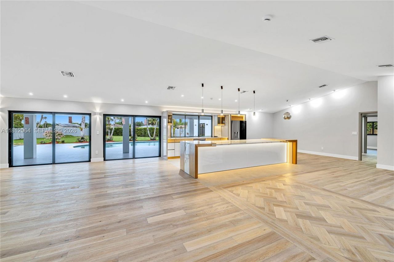 10600 SW 140th St, Miami, FL 33176 Photo