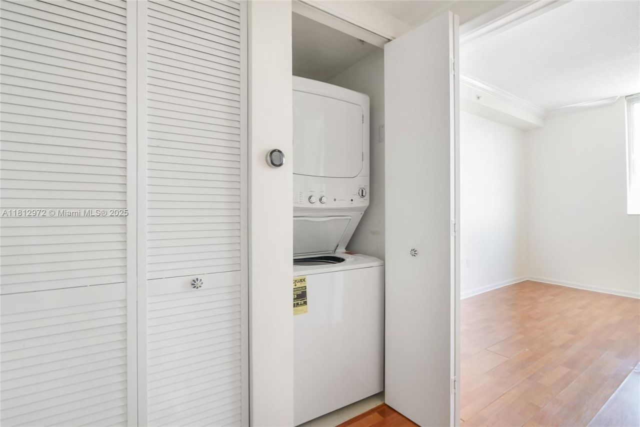 18800 NE 29th Ave, Unit 1011, Aventura, FL 33180 Photo